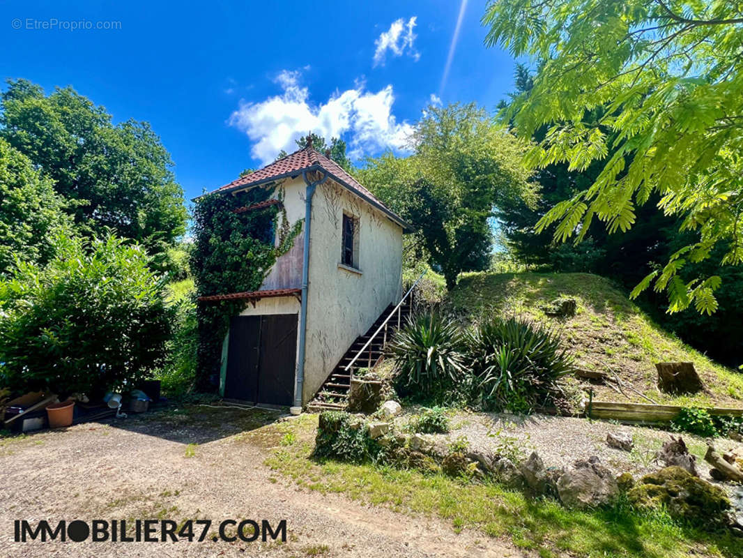 Maison à CASTELMORON-SUR-LOT