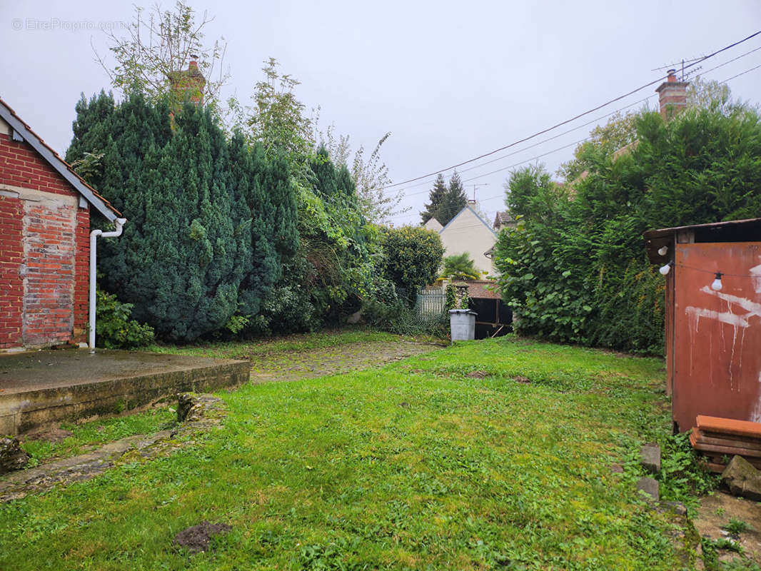 Maison à SAINTE-GENEVIEVE