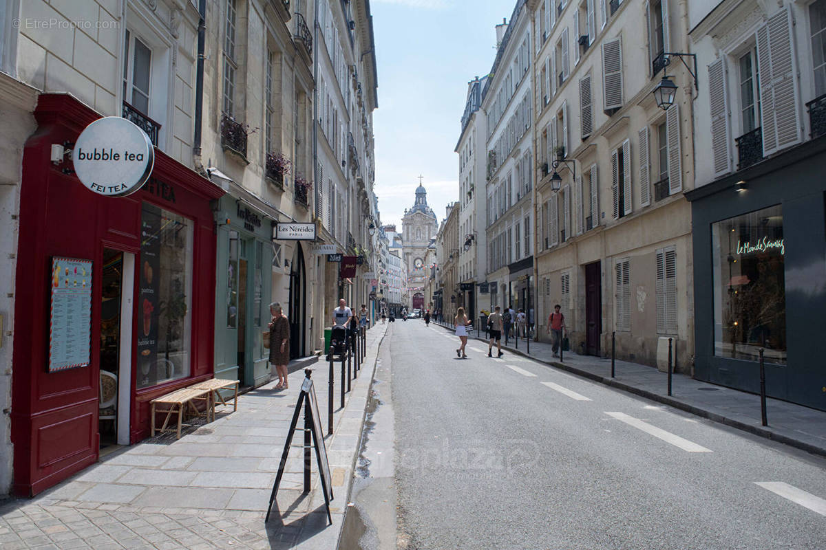 Commerce à PARIS-4E