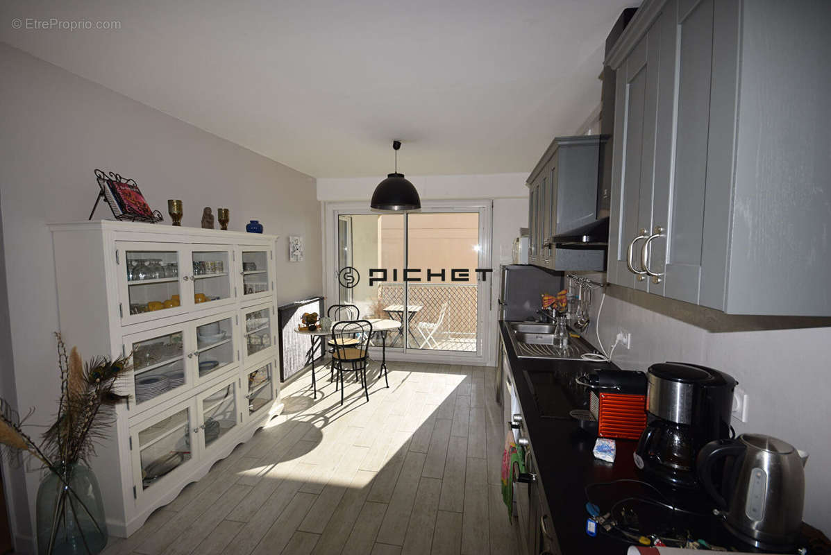 Appartement à LA ROCHELLE