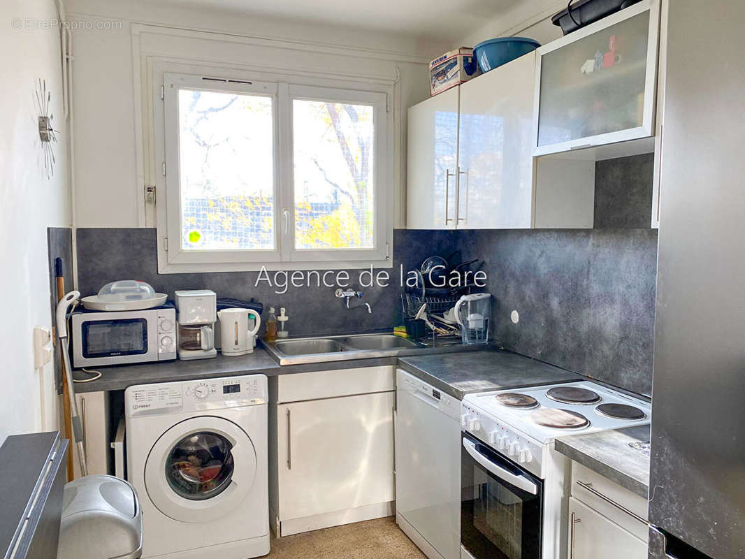 Appartement à SARTROUVILLE