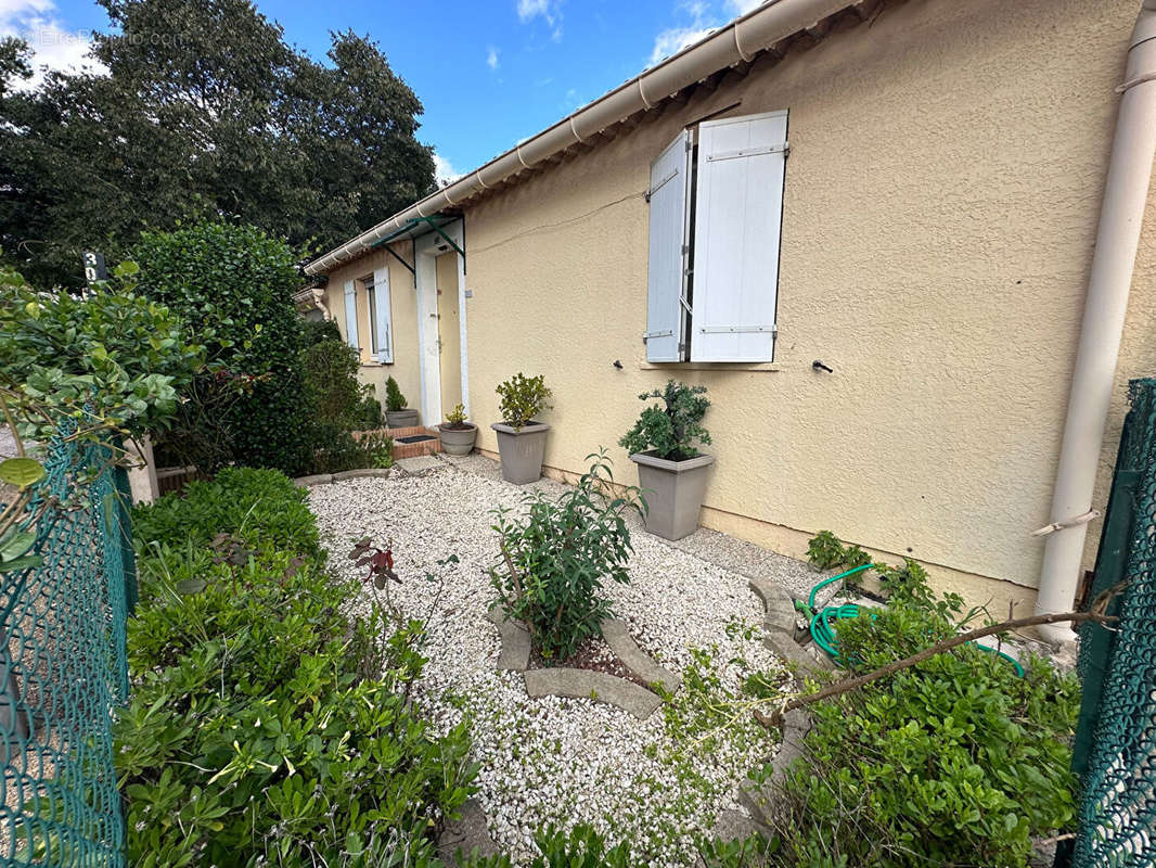 Maison à NIMES