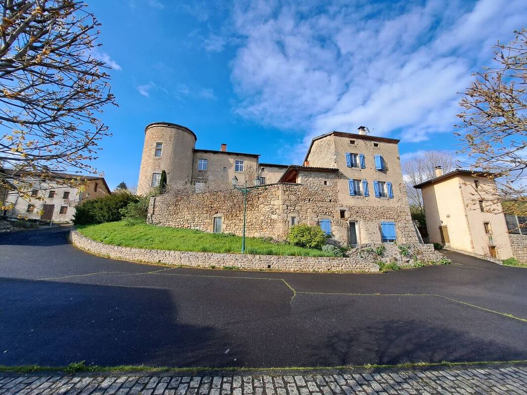 Photo 1 - Maison à CLERMONT-FERRAND