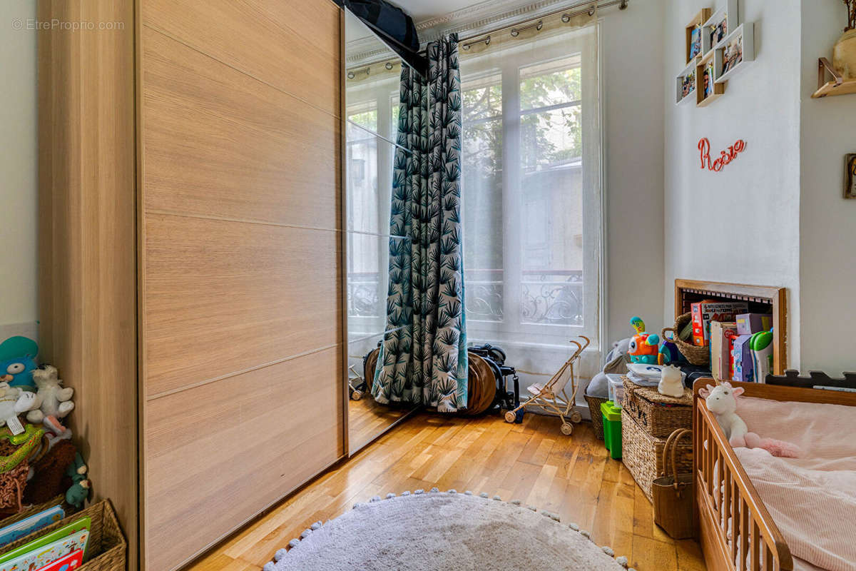 Appartement à PARIS-12E