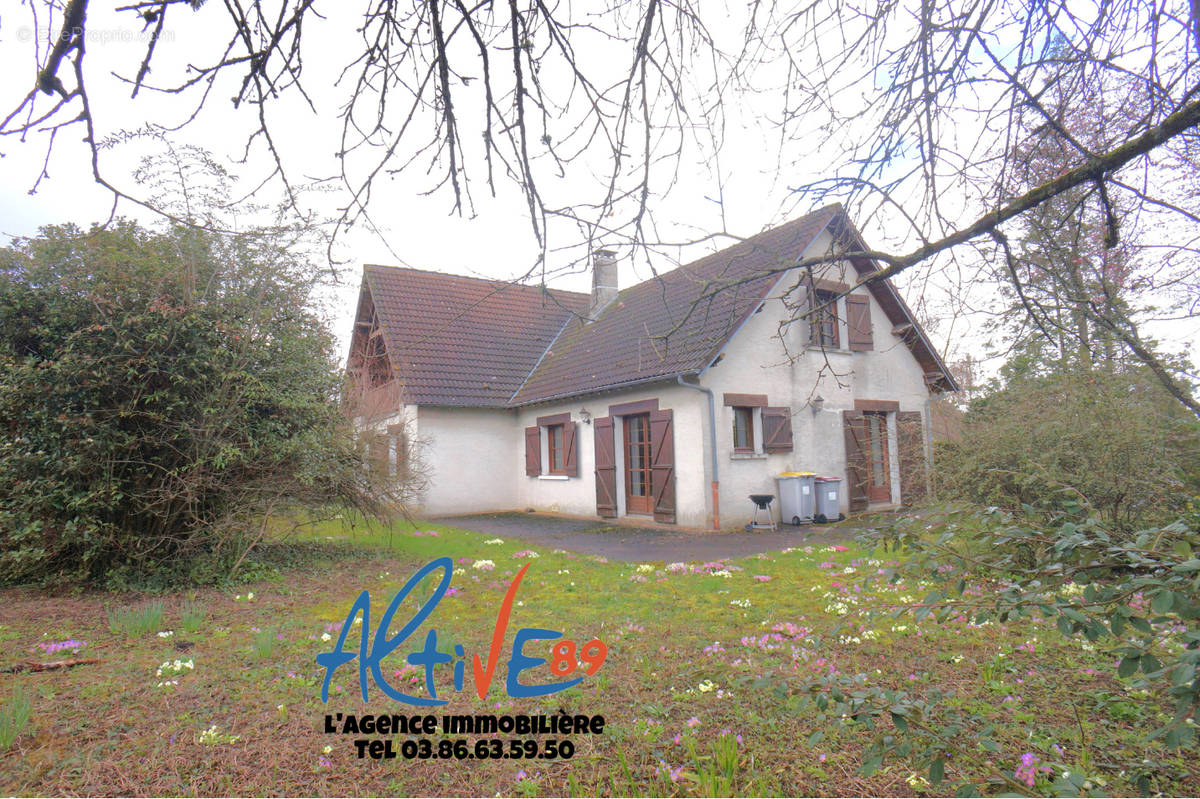 Maison à JOIGNY