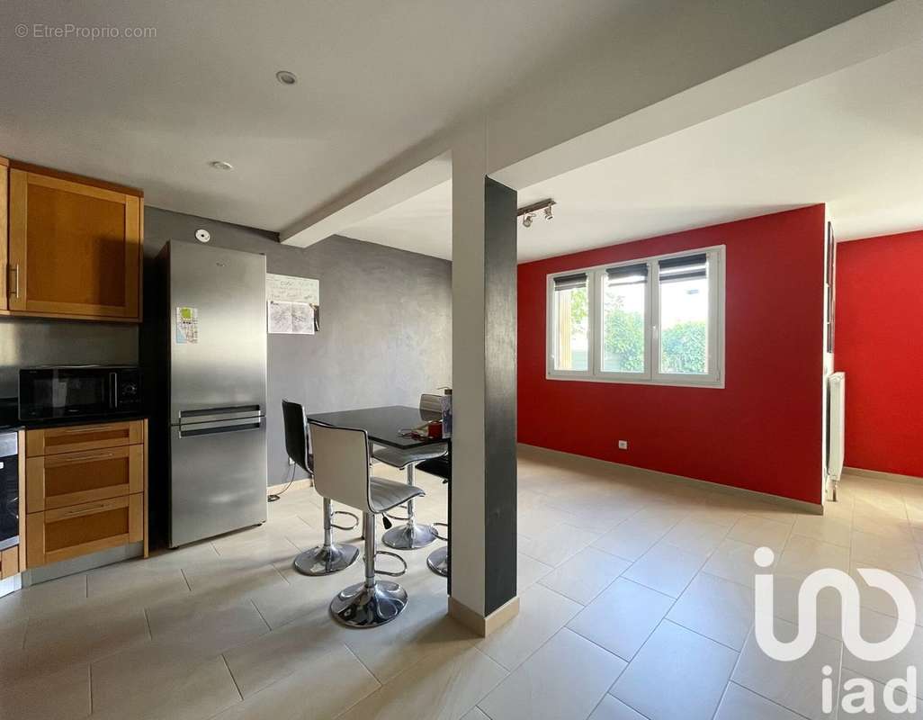 Photo 2 - Appartement à SUCY-EN-BRIE