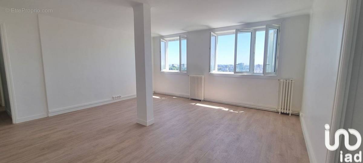 Photo 1 - Appartement à VILLIERS-LE-BEL