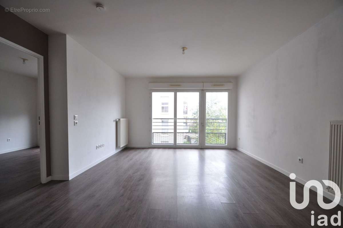 Photo 3 - Appartement à LAGNY-SUR-MARNE