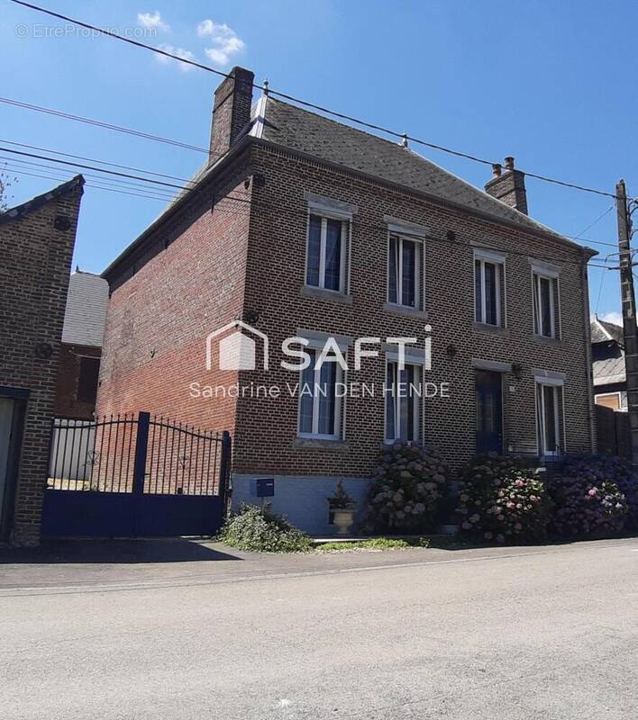 Photo 1 - Maison à ROZOY-SUR-SERRE