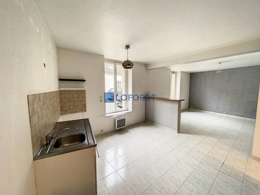 Appartement à SAINT-GERMAIN-LES-ARPAJON