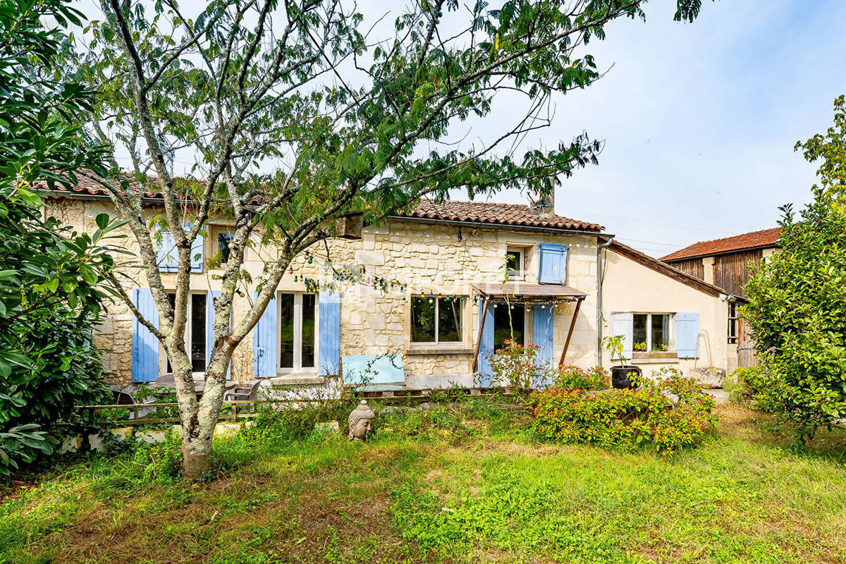 Maison à LA LANDE-DE-FRONSAC