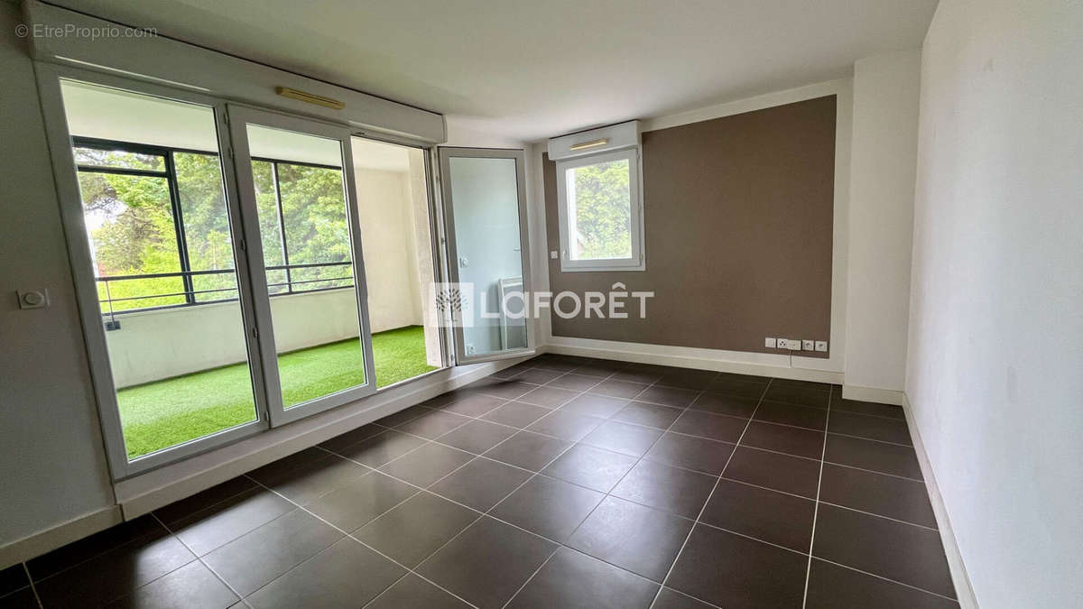 Appartement à CASTELNAU-LE-LEZ