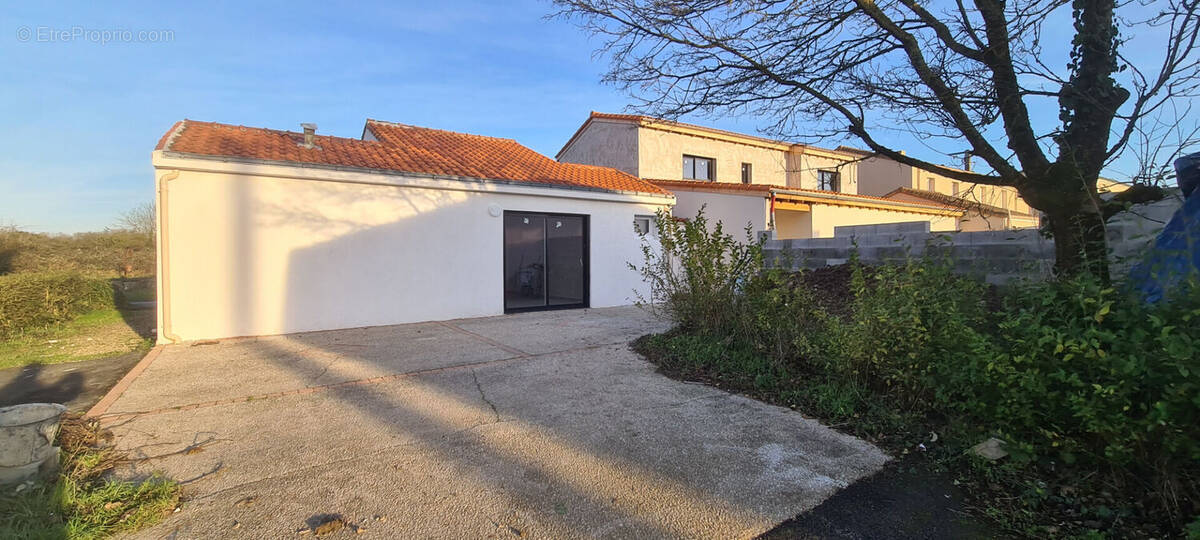 Maison à LES SORINIERES