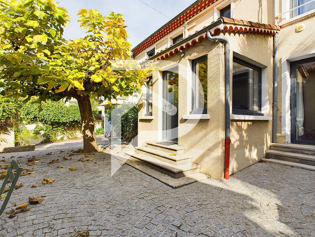 Maison à BEAUMONT-LES-VALENCE