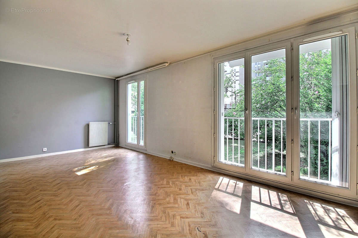 Appartement à COLOMBES