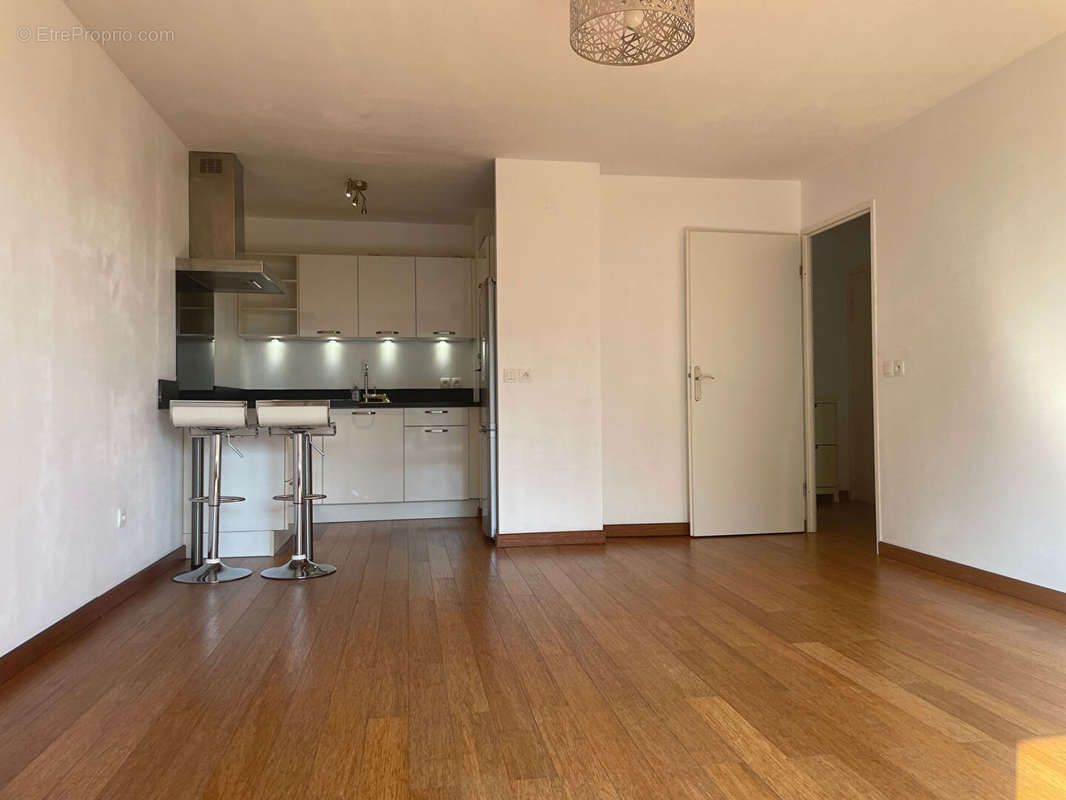 Appartement à ROSNY-SOUS-BOIS