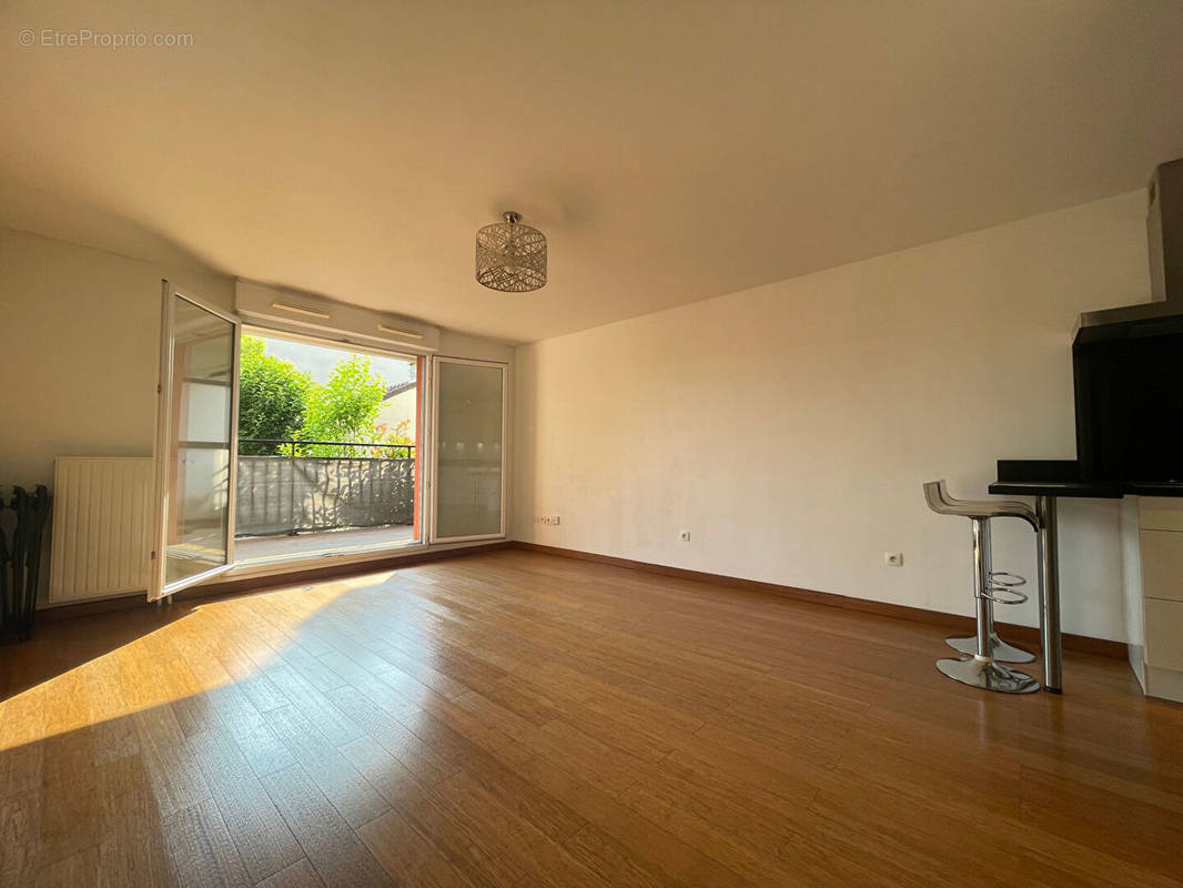 Appartement à ROSNY-SOUS-BOIS