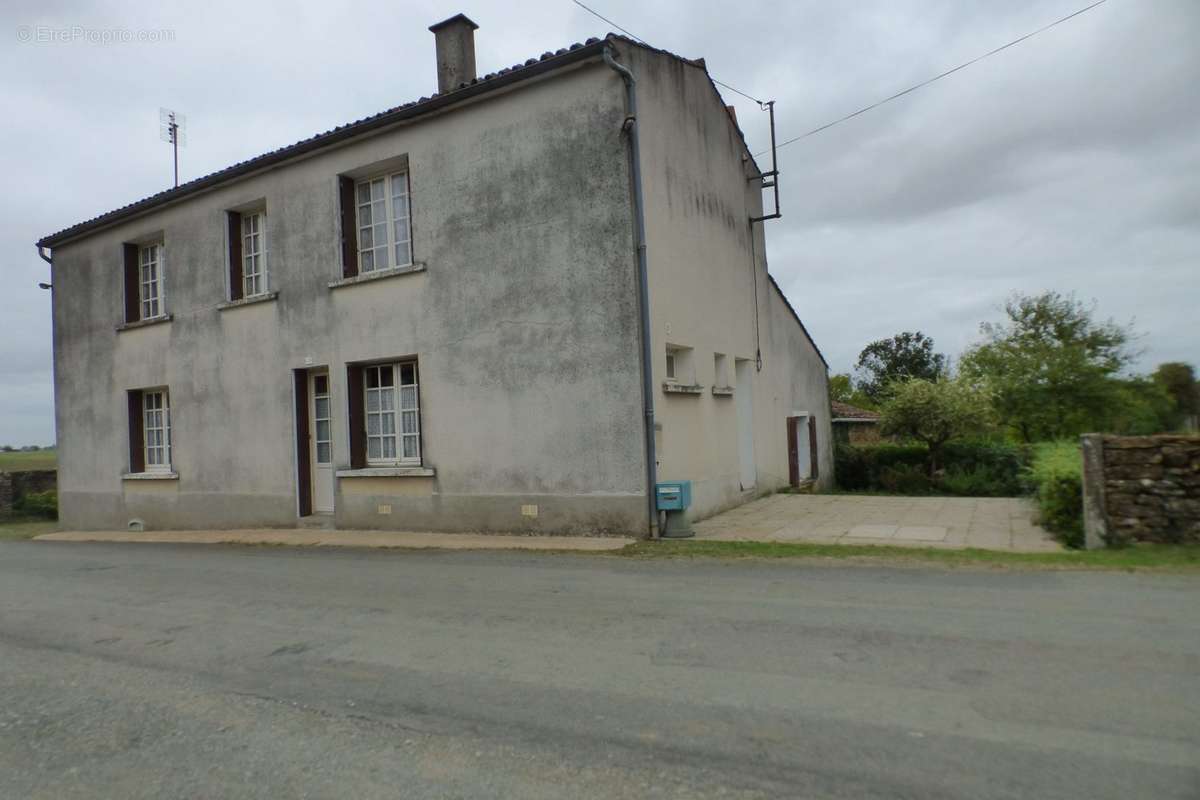 Maison à CHANTONNAY