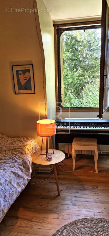 chambre maison principale - Maison à PERIGUEUX