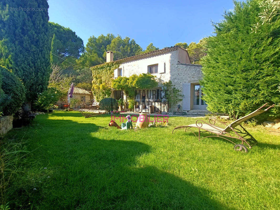 A vendre, à acheter, Mas à Mérindol 84360 - Maison à MERINDOL