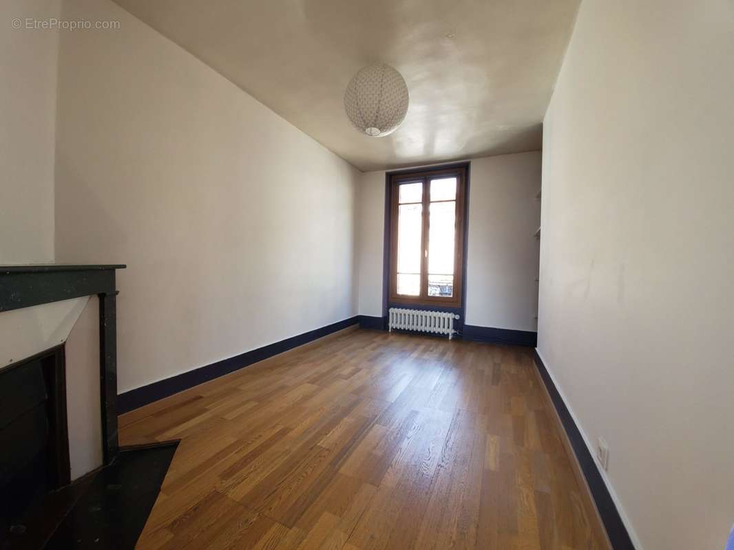 Appartement à MEZY-SUR-SEINE