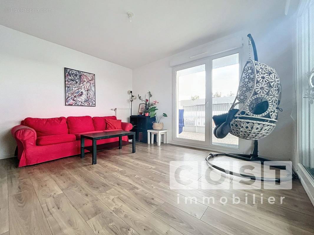 Appartement à GENNEVILLIERS