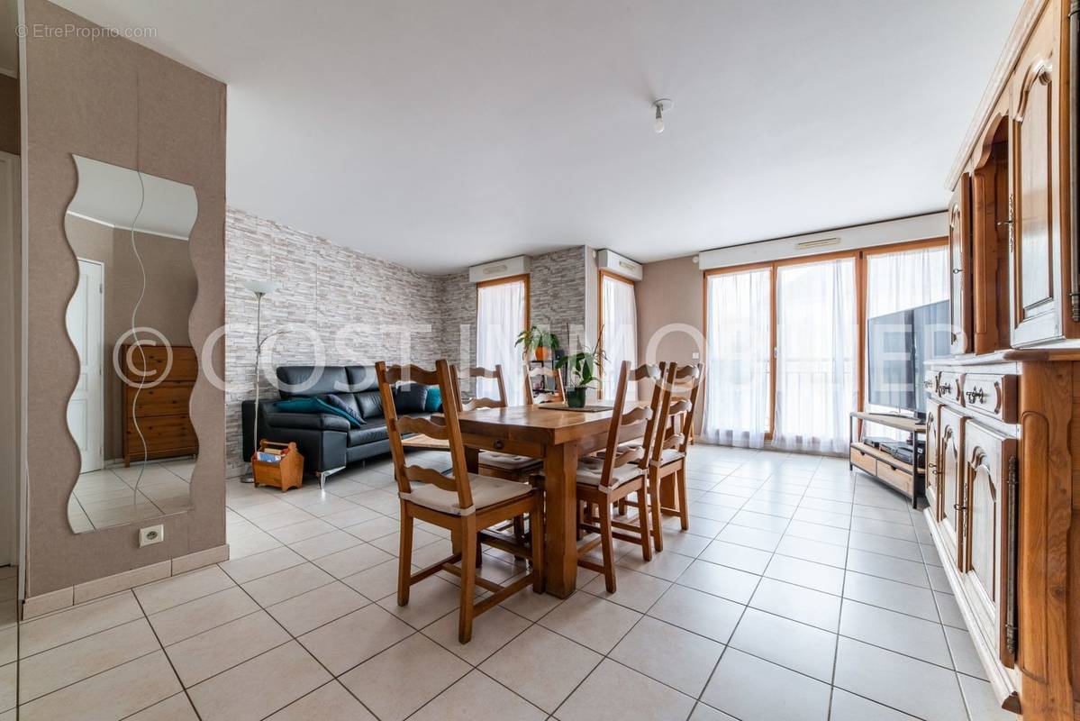 Appartement à ASNIERES-SUR-SEINE