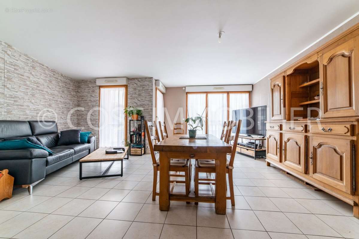 Appartement à ASNIERES-SUR-SEINE