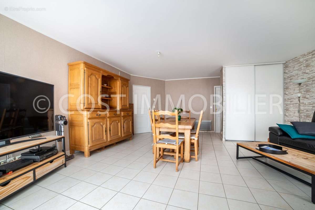 Appartement à ASNIERES-SUR-SEINE