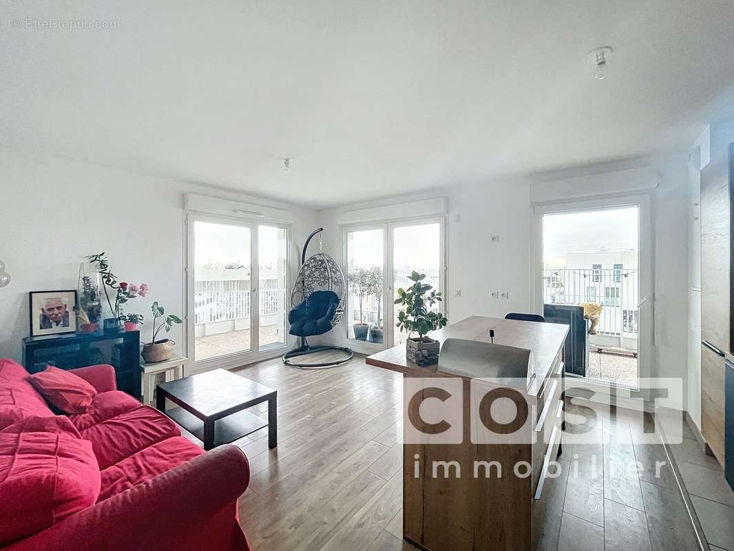 Appartement à ASNIERES-SUR-SEINE