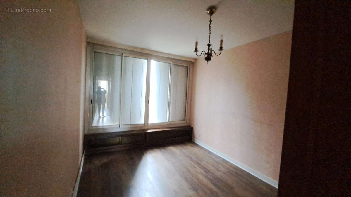 Appartement à MARSEILLE-9E