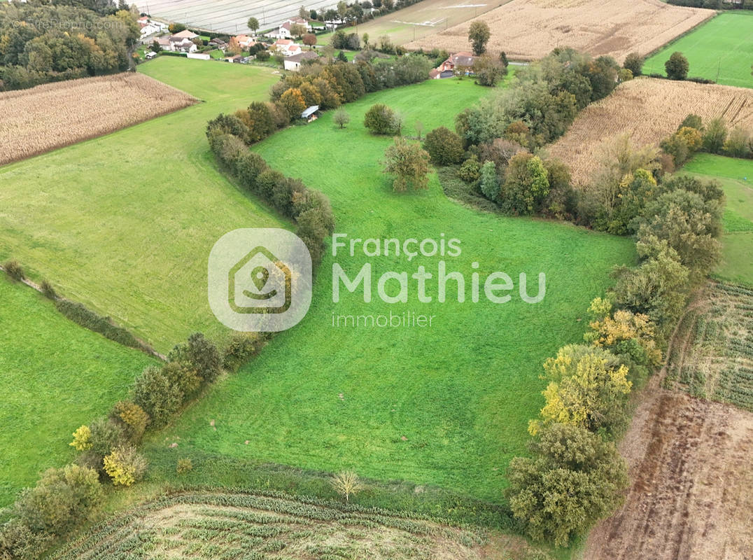 Maison à CHATILLON-SUR-CHALARONNE