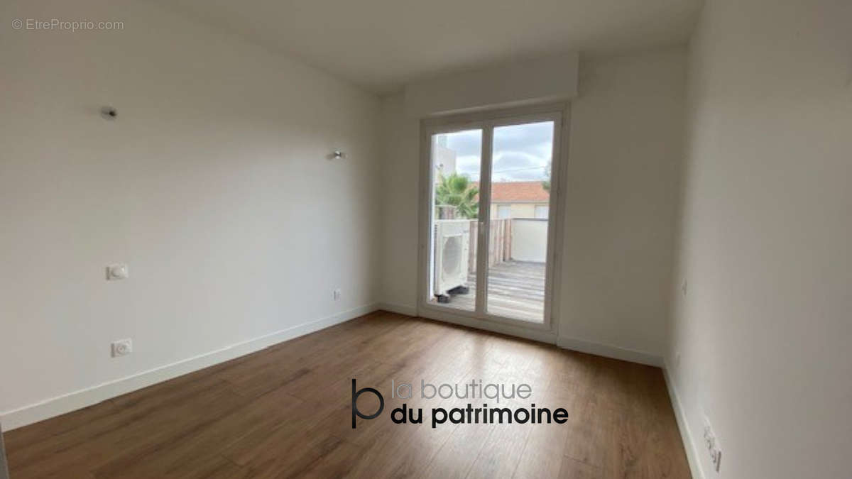 Appartement à BORDEAUX