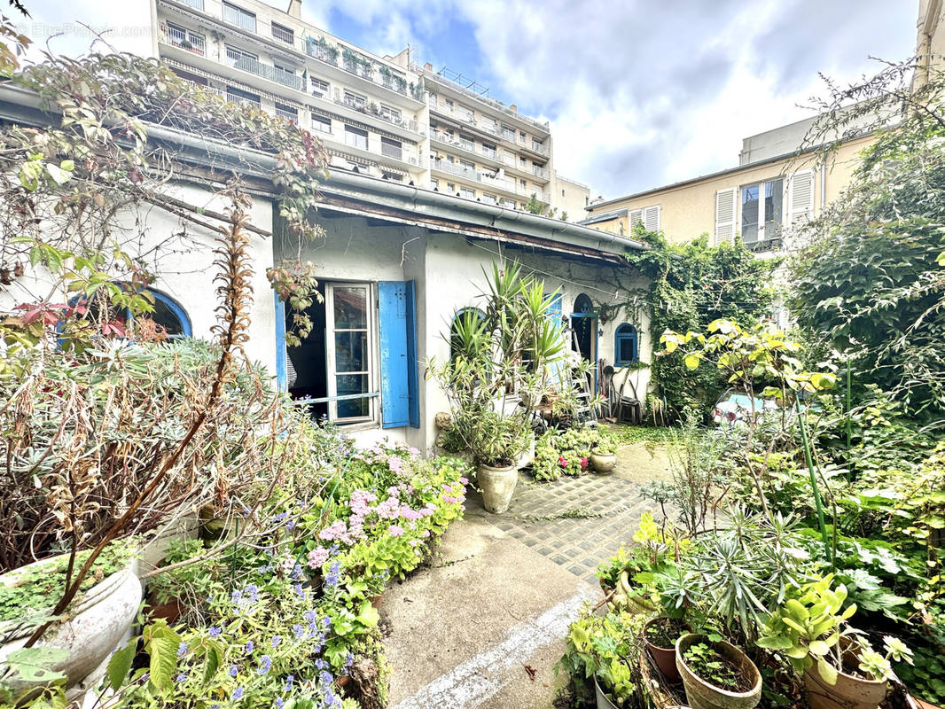 Appartement à PARIS-12E