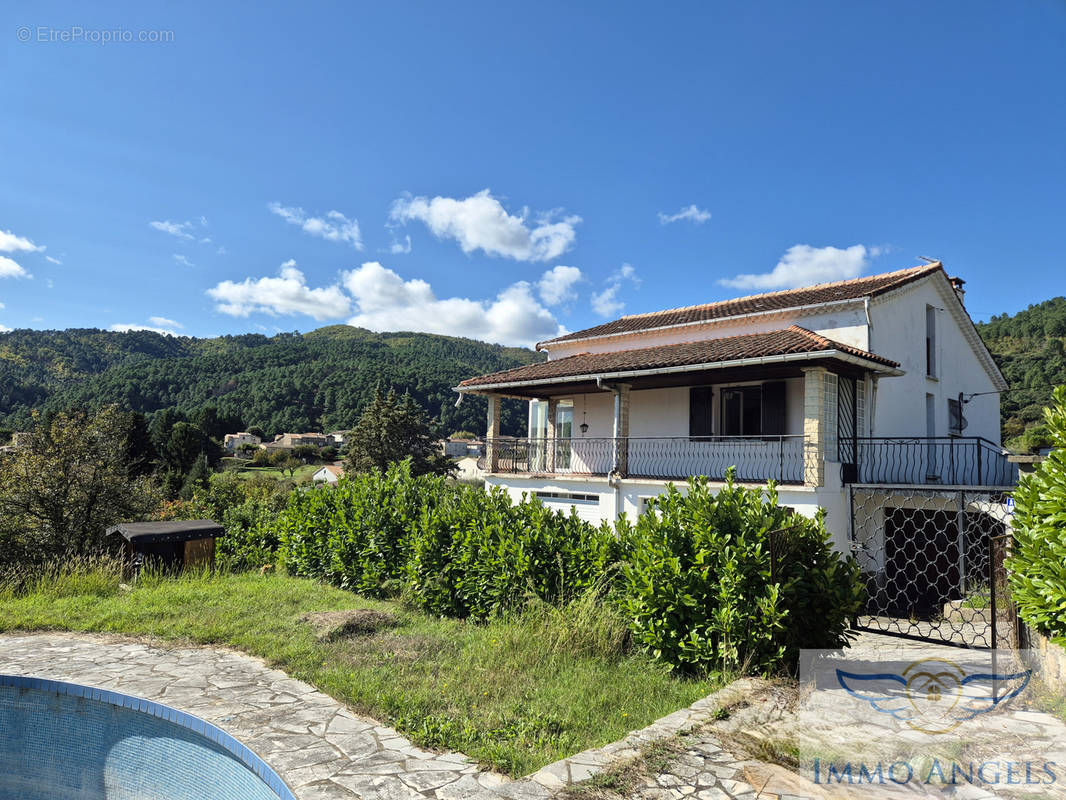 Maison à BRANOUX-LES-TAILLADES