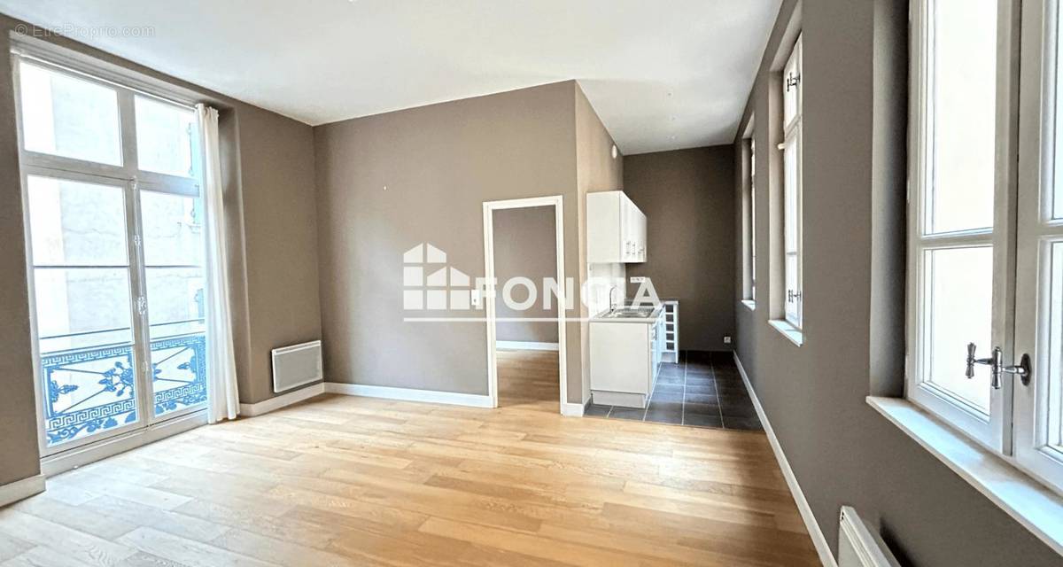 Appartement à NIMES