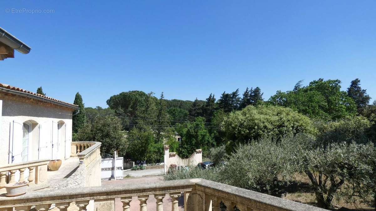 Maison à UZES