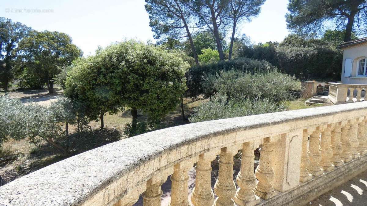 Maison à UZES