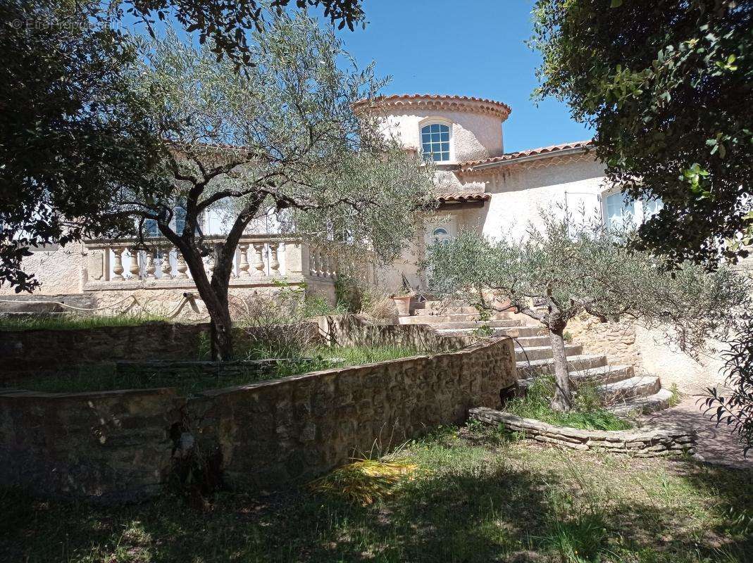 Maison à UZES