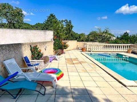 Maison à UZES