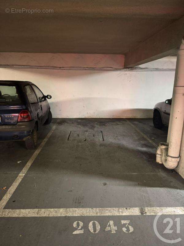 Parking à MAISONS-ALFORT