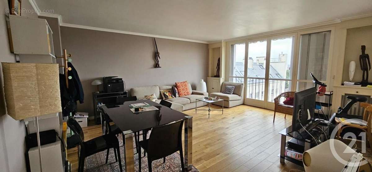 Appartement à CHOISY-LE-ROI