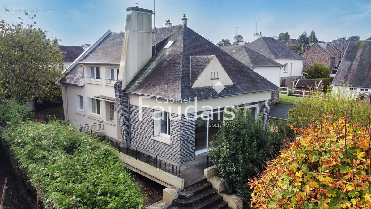 Maison à TORIGNI-SUR-VIRE