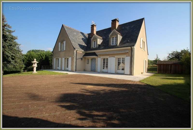 Maison à CHATEAU-DU-LOIR