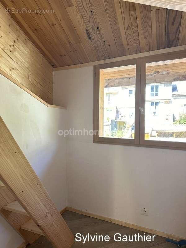 Appartement à VEYNES