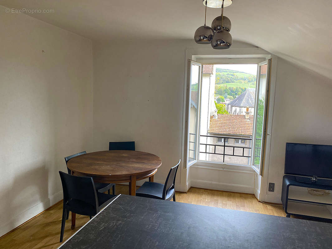 Appartement à AURILLAC