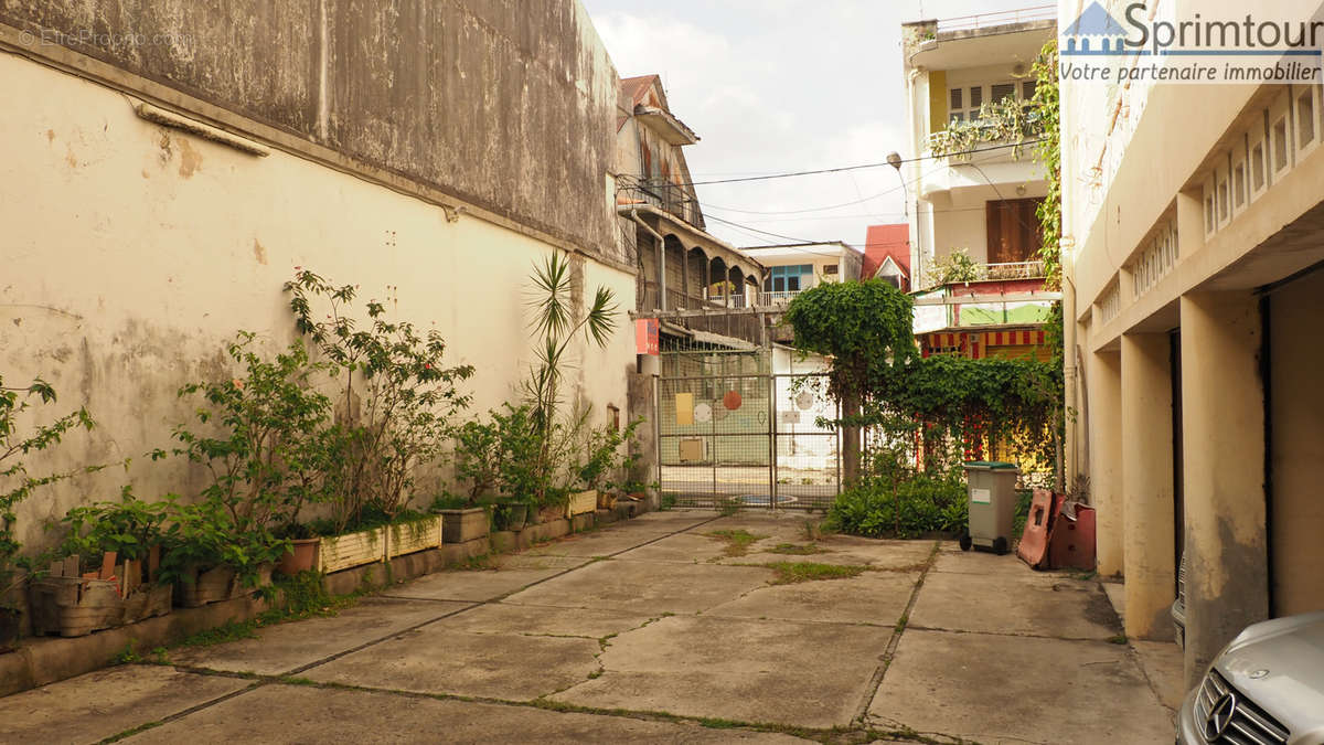 Appartement à POINTE-A-PITRE