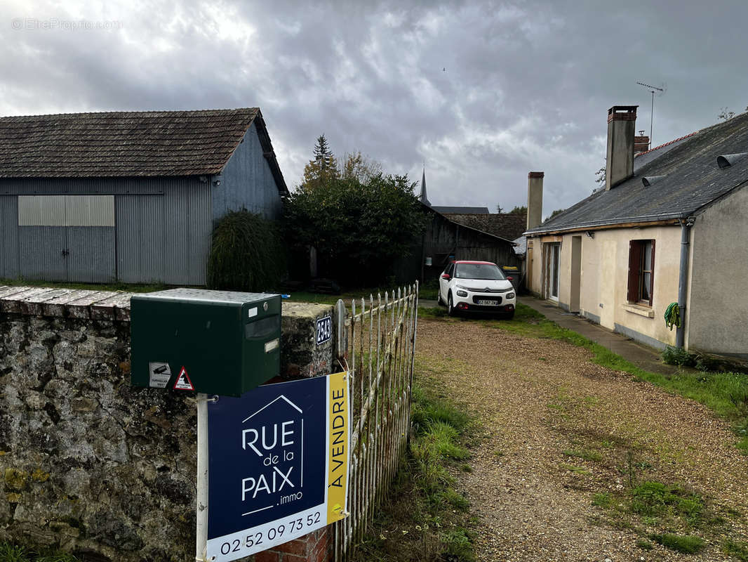 Maison à SAINT-QUENTIN-LES-BEAUREPAIRE