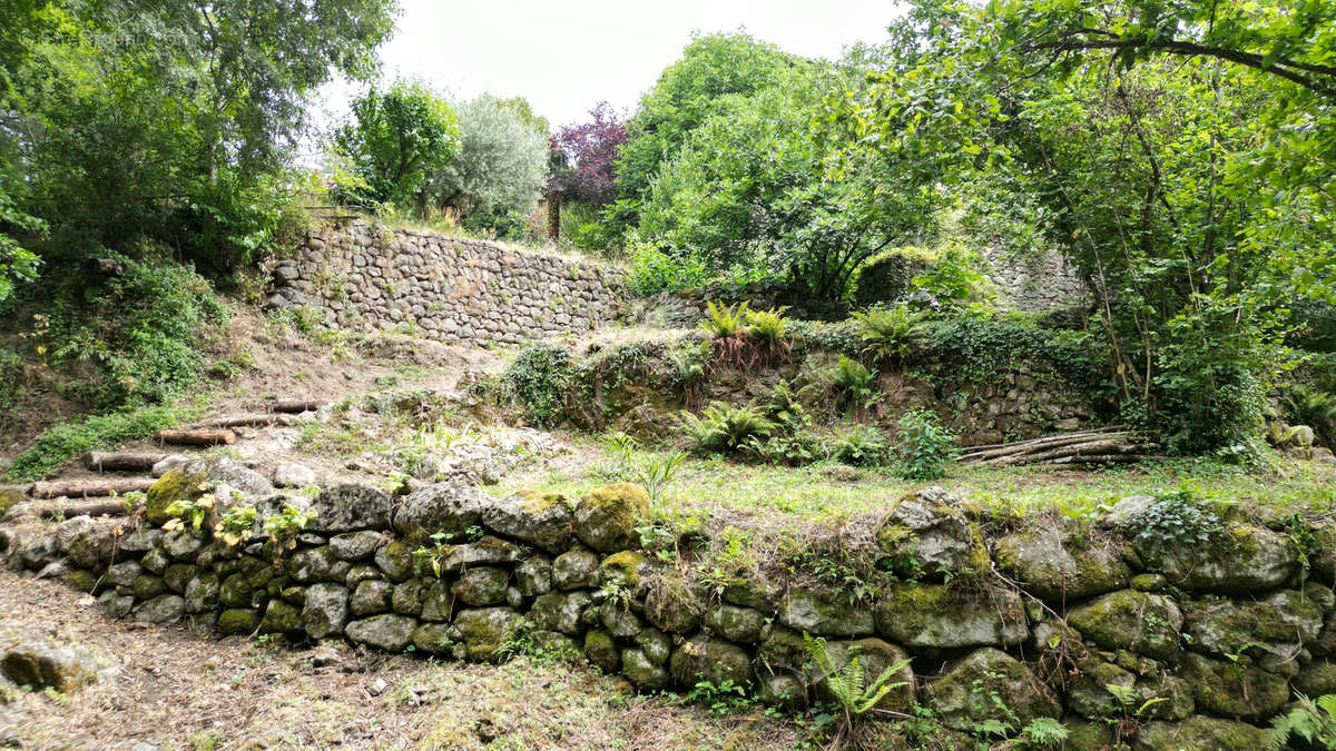 Maison à CROS