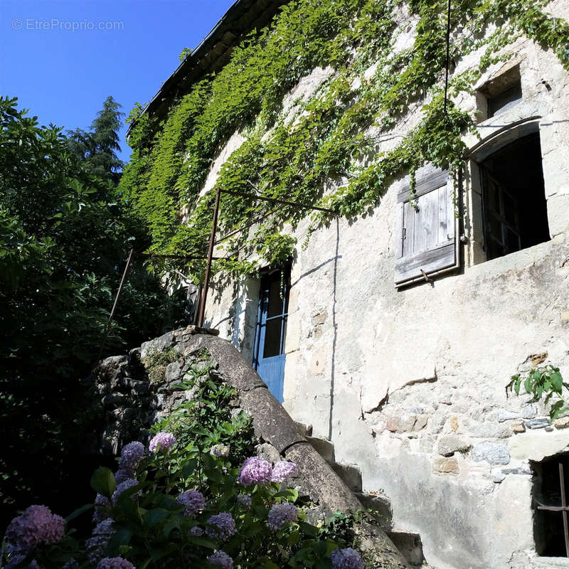 Maison à CROS